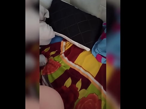 ❤️ Wandinogara naye anogara ega kumba nekuti murume wake anoenda kuzororo ini ndinotora mukana wekusvira nekuzadza mbongoro yake nemukaka. Zvinyadzisira zvekumba ❌